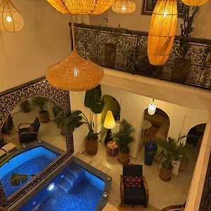 Riad Julilu Privatise